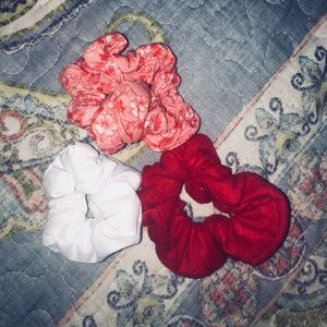 3 Red and white floral scrunchies Bundle only